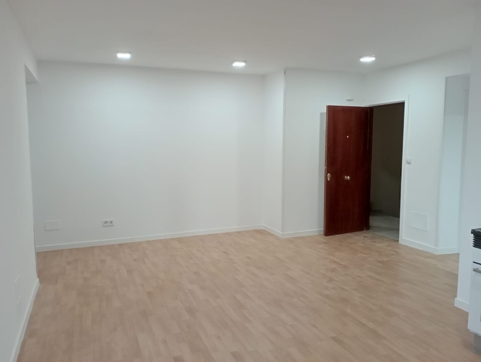 WhatsApp Image 2025-01-27 at 14.33.30 (1)